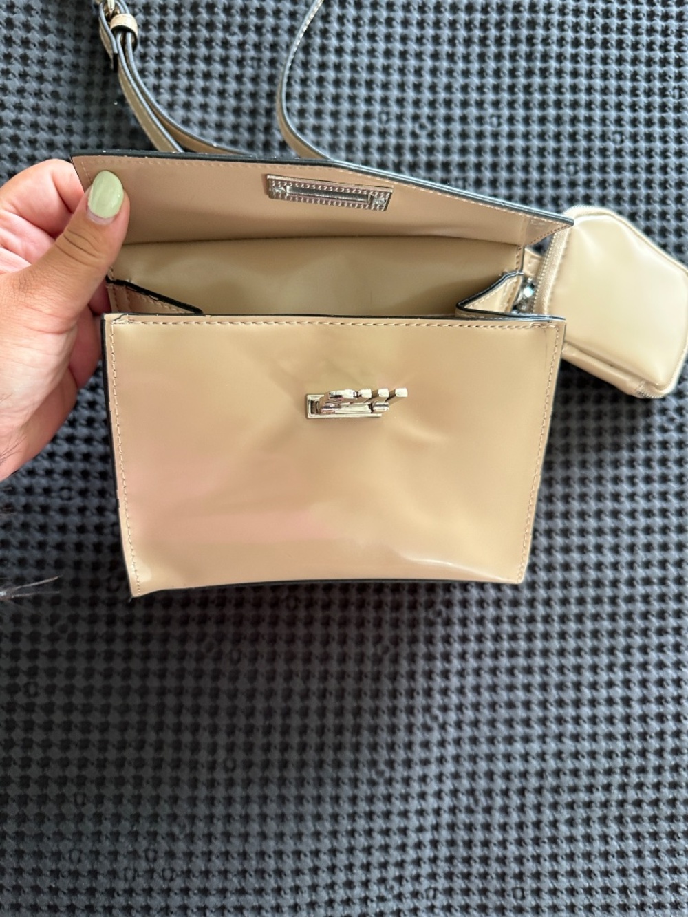 Steve Madden purse with Feux leather - Picture 6 of 7